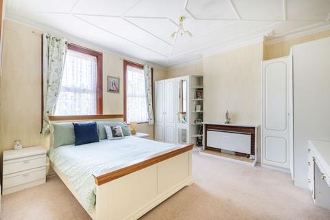 85 Richmond Road, Thornton Heath, CR7 7QF