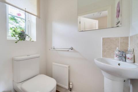104 Hilton Close, Kempston, Bedford, MK42 7FT
