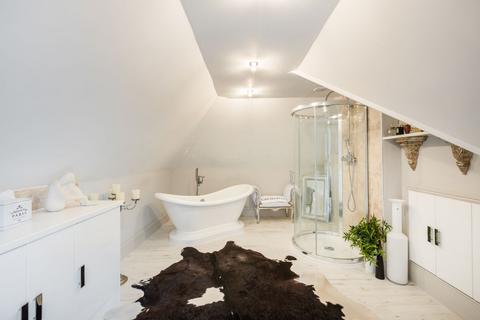 5 bedroom barn conversion for sale - Norwood Hill Road, Charlwood, RH6