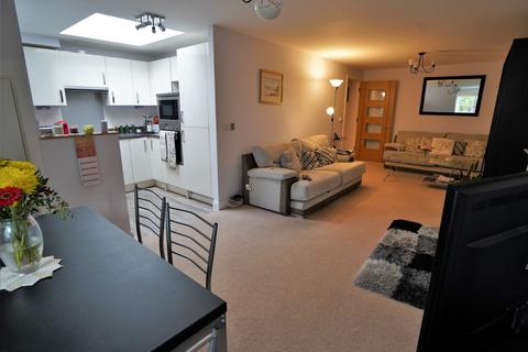 1 bedroom flat for sale, Beaulieu Road, Dibden Purlieu, SO45