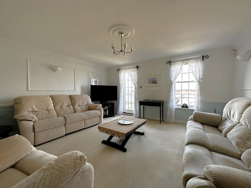 Quayside Walk, Marchwood, SO40 3 bed townhouse £565,000