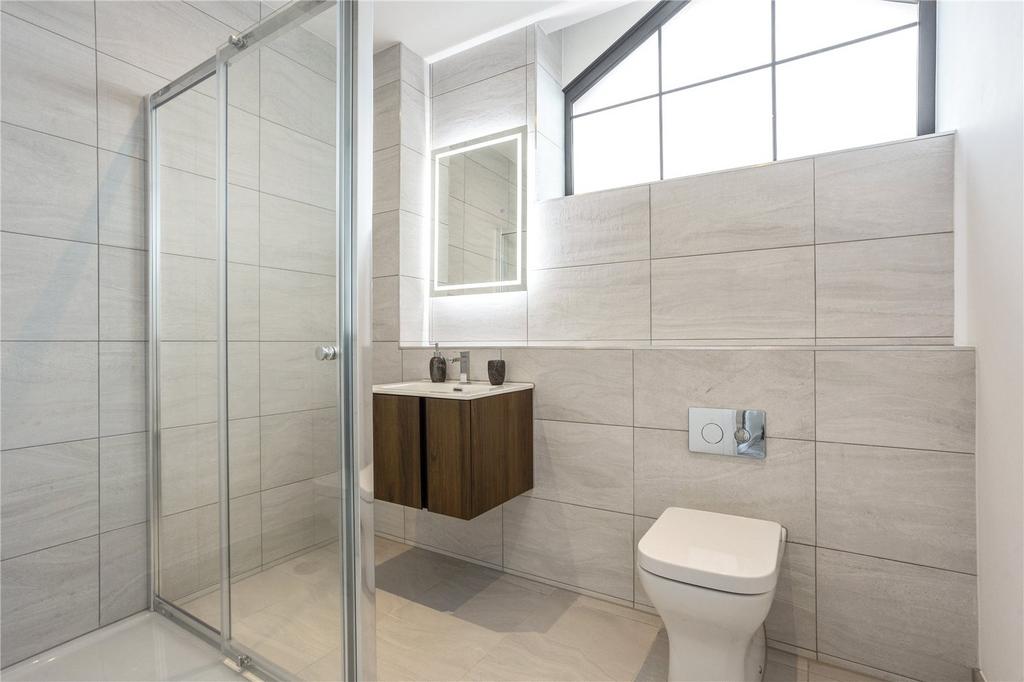 Show Apartment