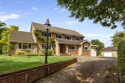 7 Kennel Close, Fetcham, Leatherhead, KT22 9PF