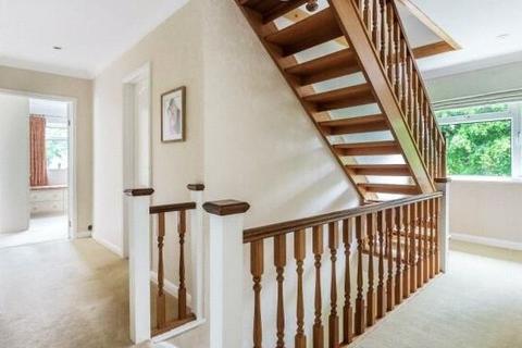 7 Kennel Close, Fetcham, Leatherhead, KT22 9PF