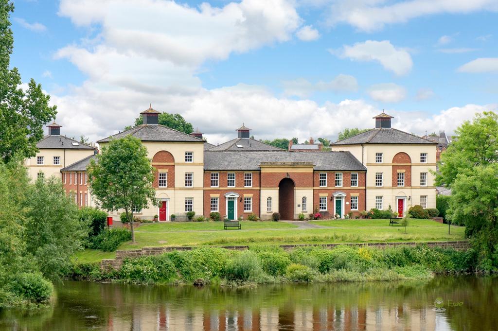 Thomas Court, Longden Coleham, Shrewsbury, SY3 2 bed apartment for sale
