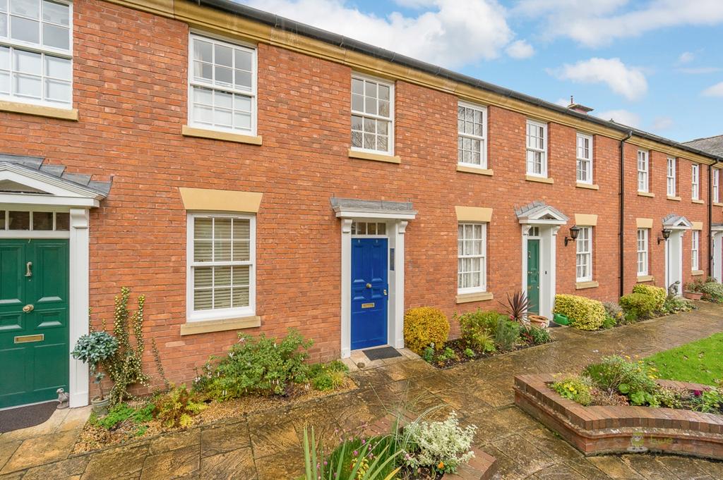 Thomas Court, Longden Coleham, Shrewsbury, SY3 2 bed apartment for sale