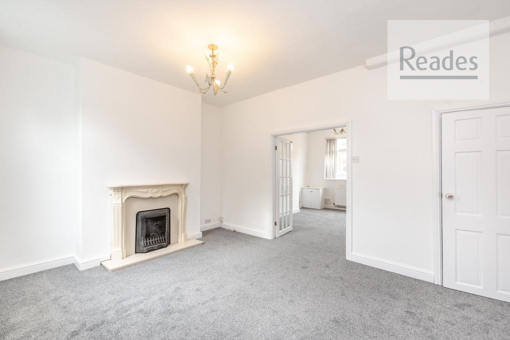 Oldfield Road, Ellesmere Port CH65 8 2 bed terraced house £100,000