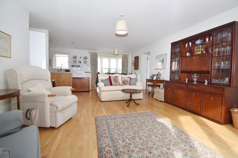 1 Stack Yard Court, Fulbourn, Cambridge, CB21 5AD