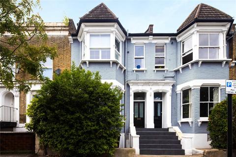 115b Powerscroft Road, London, E5 0PT