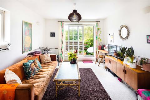 115b Powerscroft Road, London, E5 0PT