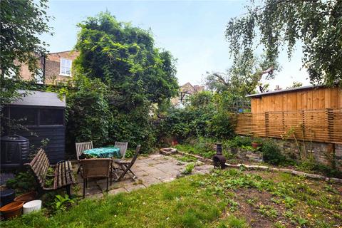 115b Powerscroft Road, London, E5 0PT