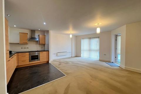 2 bedroom apartment to rent - Lord Street, Southport, PR9 0QG