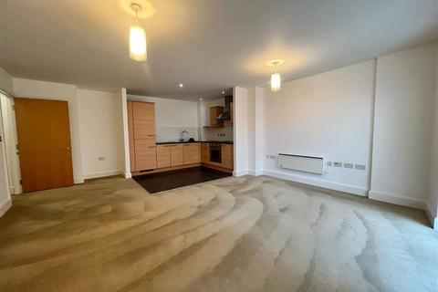 2 bedroom apartment to rent - Lord Street, Southport, PR9 0QG