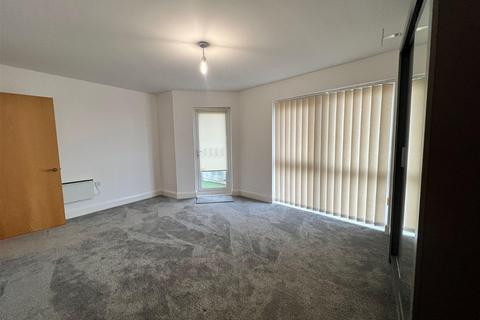 2 bedroom apartment to rent - Lord Street, Southport, PR9 0QG