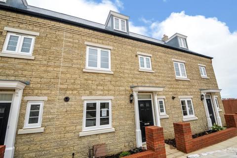67 Ascot Way, Bicester, OX26 1AG
