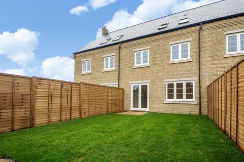 67 Ascot Way, Bicester, OX26 1AG
