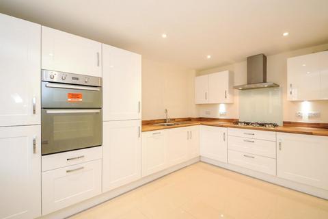 67 Ascot Way, Bicester, OX26 1AG