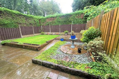 62 Hazlebarrow Drive, Sheffield, S8 8AS