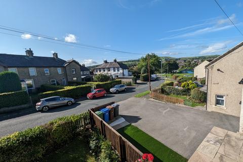 16 Rainhall Crescent, Barnoldswick, BB18 6BS