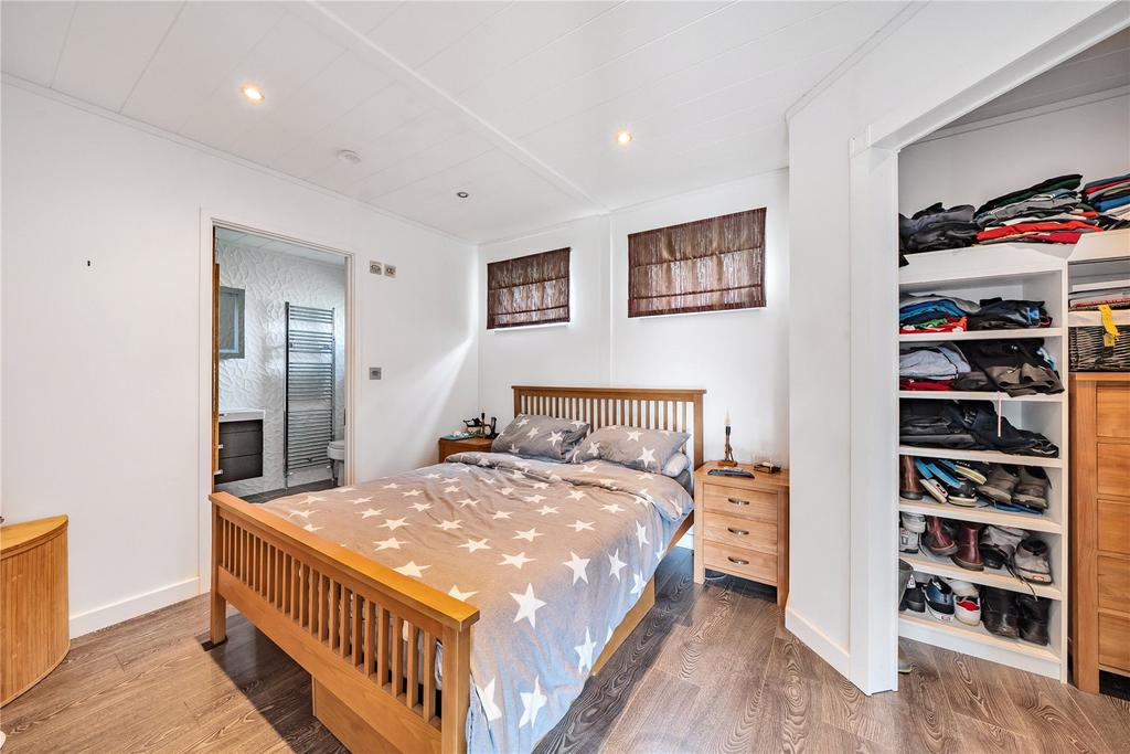 Annexe Bed 2