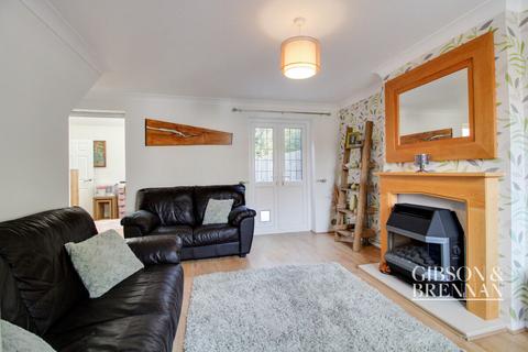 83 Chalvedon Avenue, Pitsea, Basildon, SS13 1AF