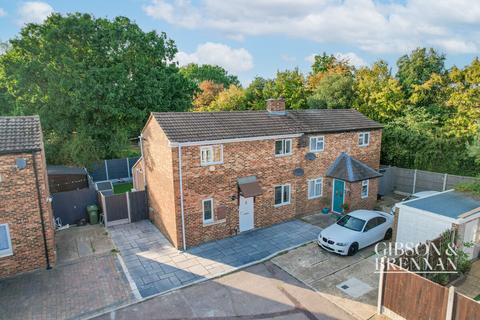 83 Chalvedon Avenue, Pitsea, Basildon, SS13 1AF