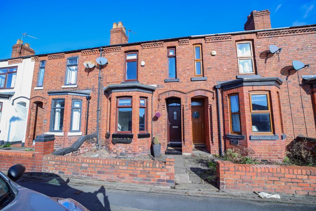 Old Liverpool Road, Warrington... 2 bed terraced house £140,000