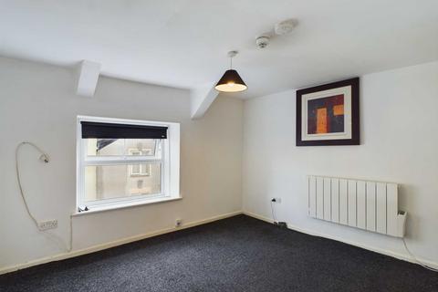 2 bedroom flat for sale, Callington