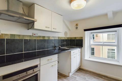 2 bedroom flat for sale, Callington