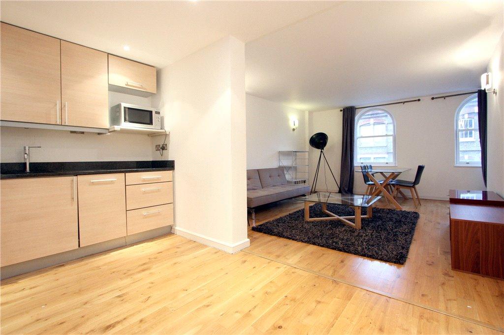 Kitchen/Reception