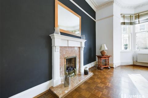97 Cornhill Terrace, EH6 8EH