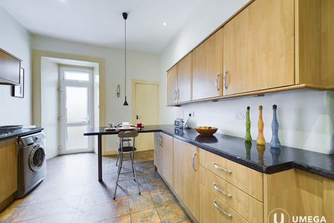 97 Cornhill Terrace, EH6 8EH