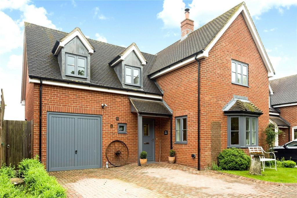 Hurly Lane, Pewsey, Wiltshire, SN9 4 bed detached house £2,100 pcm (£
