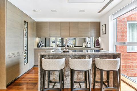 3 bedroom flat for sale, Logan Place, Kensington, London