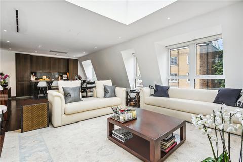 3 bedroom flat for sale, Logan Place, Kensington