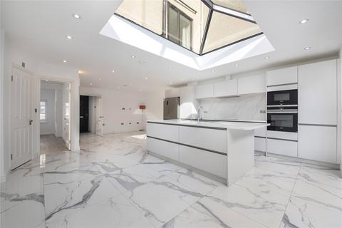 8 Pointers Close, London, E14 3AP