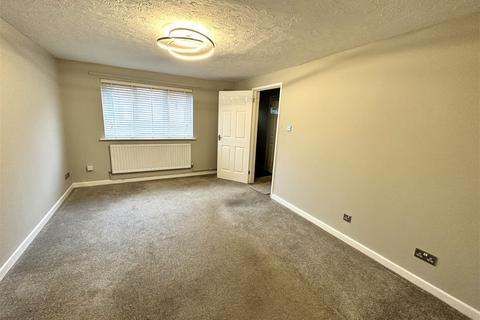 22 Carregamman, Ammanford, SA18 3EH