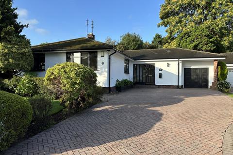 4 bedroom bungalow for sale - Quickswood Green, Woolton, Liverpool, L25