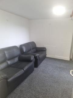 2 bedroom maisonette to rent, Falkner Square, Liverpool, L8