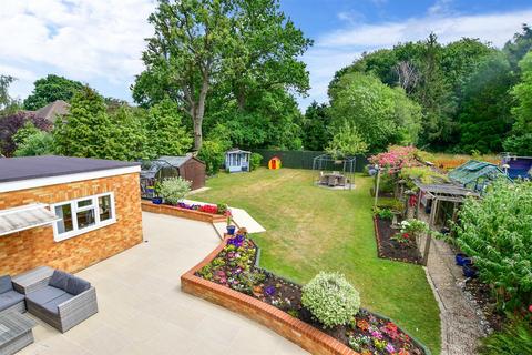 24 Hazel Way, Fetcham, Leatherhead, KT22 9QD