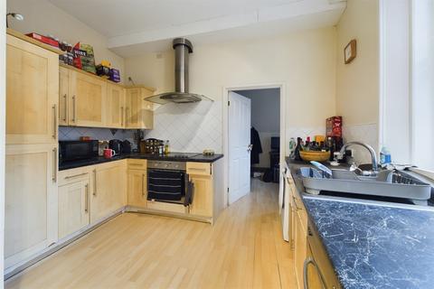 2 bedroom flat to rent, West Jesmond, Newcastle Upon Tyne