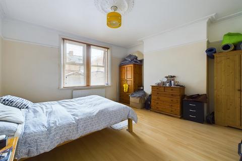 2 bedroom flat to rent, West Jesmond, Newcastle Upon Tyne