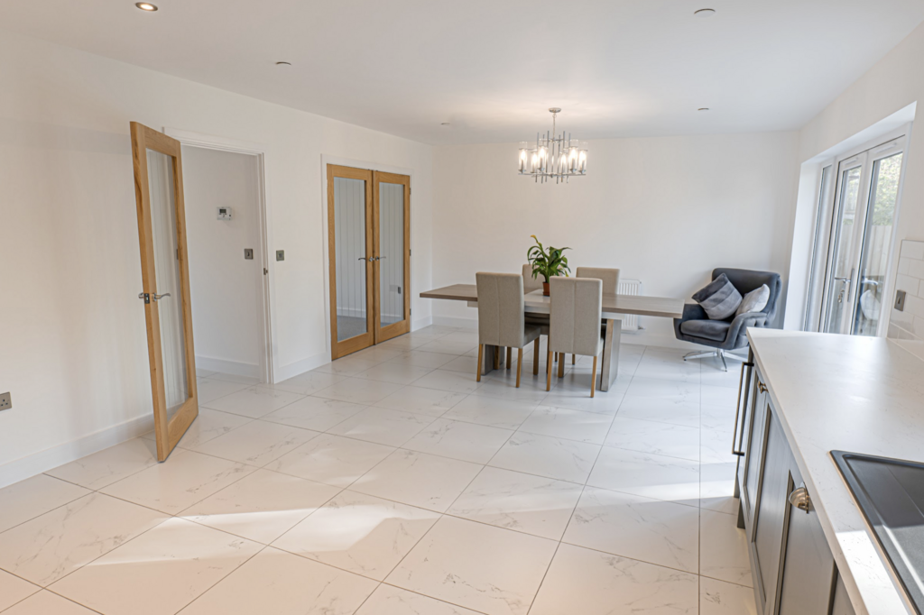 Lon Ty Cwm, Carmarthen SA31 4 bed detached house for sale £435,000