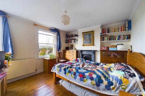 127 Bath Road, Stroud, GL5 3LL
