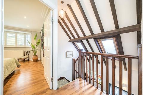 130 Baring Road, London, SE12 0PU