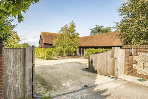 Middle Barn Chinnor Road, Crowell, Chinnor, OX39 4RG