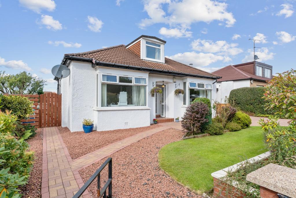 Etive Drive, Giffnock, East Renfrewshire, G46 6PN 2 bed bungalow for