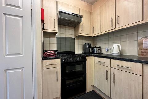 1 bedroom in a house share to rent, Farnborough Road, Farnborough