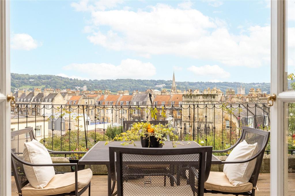 The Circus, Bath, Somerset, BA1 3 bed duplex for sale £1,750,000