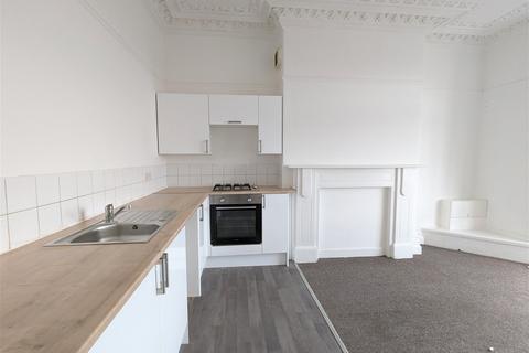 2 bedroom apartment to rent - First Floor Flat, 77 London Street, Southport Town Centre, Merseyside, PR(